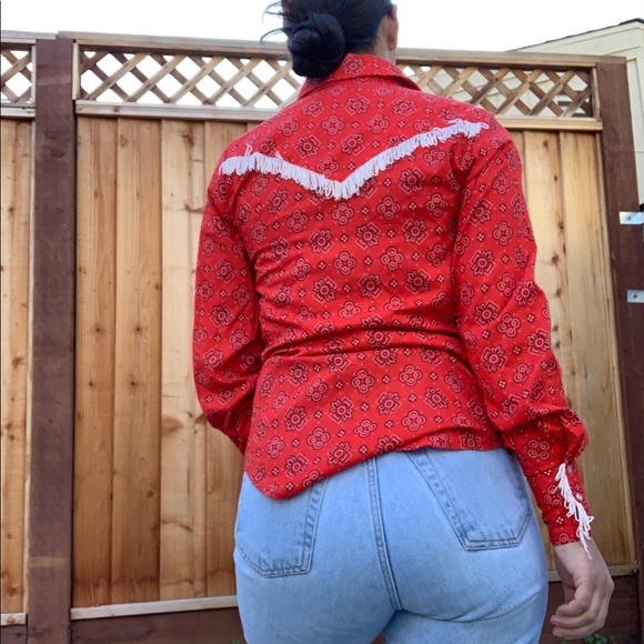 VINTAGE WESTERN PAISLEY LONG SLEEVE! - Picture 2 of 7